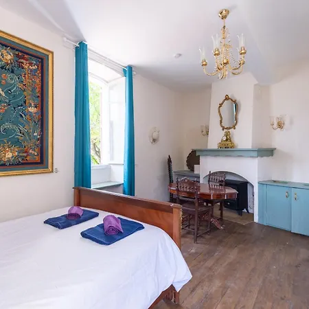 La Maison Du Quai - Proche Des Grottes Du Planal Holiday home